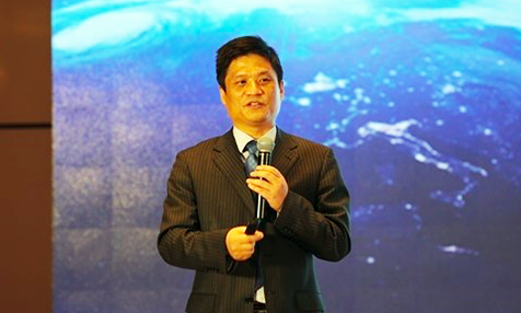 杨冰之：数据驱动行业融合升维