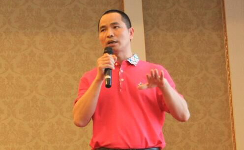 在2016中国“互联网+政务”创新趋势研讨会（广东站）上，佛山市经济与信息化局副局长谢国高发表了《“一网打尽”不是梦：佛山电子政务4.0的思考与探索》的主题演讲。