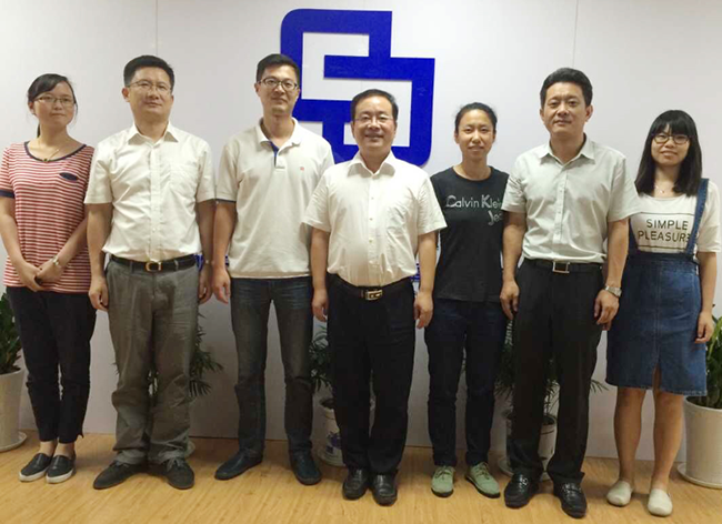 中共舟山市委副书记、浙江舟山群岛新区工委副书记徐旭，中共舟山市委副秘书长邬剑波一行莅临摩域体育海洋信息发展有限公司视察并指导相关工作