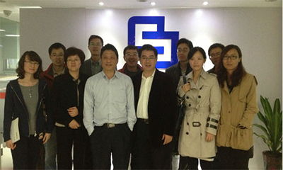 上海市浦东新区金融局副局长张涌考察摩域体育海洋