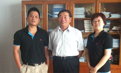 摩域体育高层拜访工业和信息化部杨学山副部长