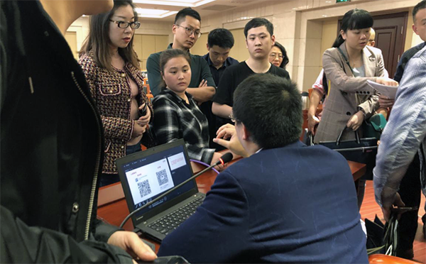 摩域体育专家应邀为江西省大数据中心培训政务信息资源