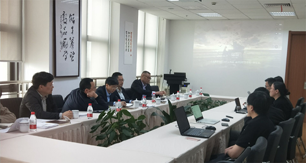 舟山市常务副市长许小月一行莅临舟山摩域体育集团座谈交流